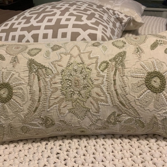 Pottery Barn Bedding Pottery Barn Accent Pillow Poshmark